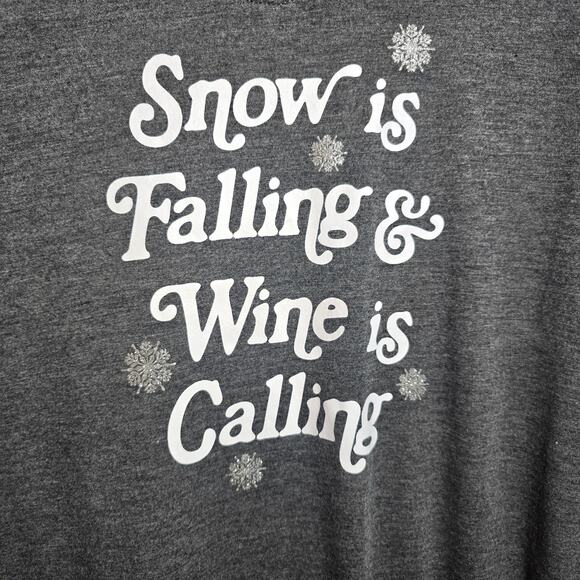Celebrate Together Snow Is Falling & Wine Is Calling Graphic Tee Shirt Women's L - Picture 3 of 5